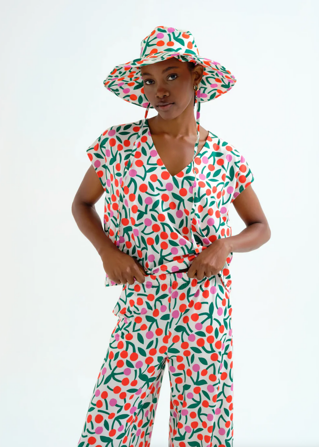 Kenz Cherry on Top print プリント　新品 Kenz Cherry on Top print プリント 新品 Kenz Cherry on Top print