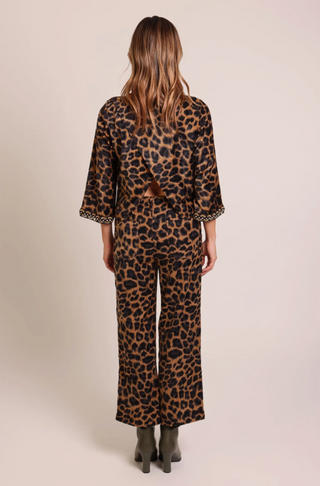 Jilly Leopard Cropped Pants