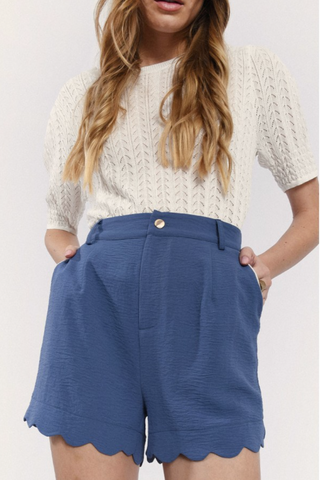 Scalloped Woven Shorts-FINAL SALE