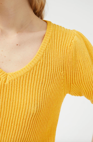 Short Sleeve Knit Sweater