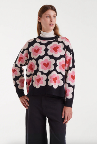 Sweet Heart Knit Sweater
