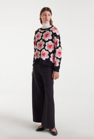 Sweet Heart Knit Sweater