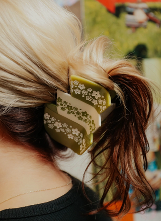 Large Retro Bowls Hair Claw Clip