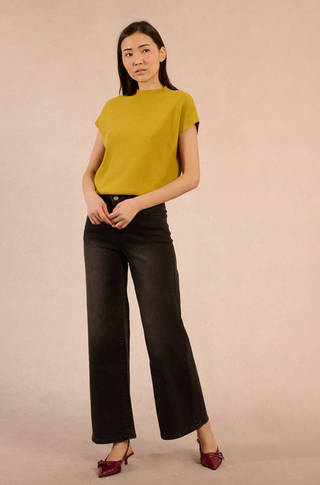 Short Sleeve Knit Top