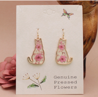 Pink Dried Flower Cat Earrings