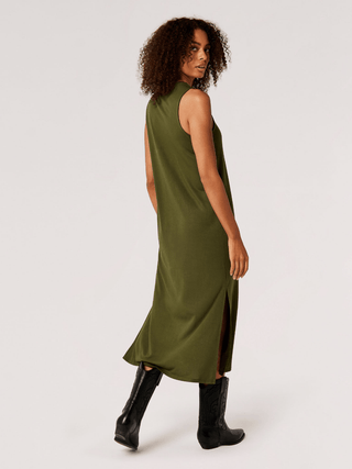 Crew Neck Midi Dress - Sincerely Betty